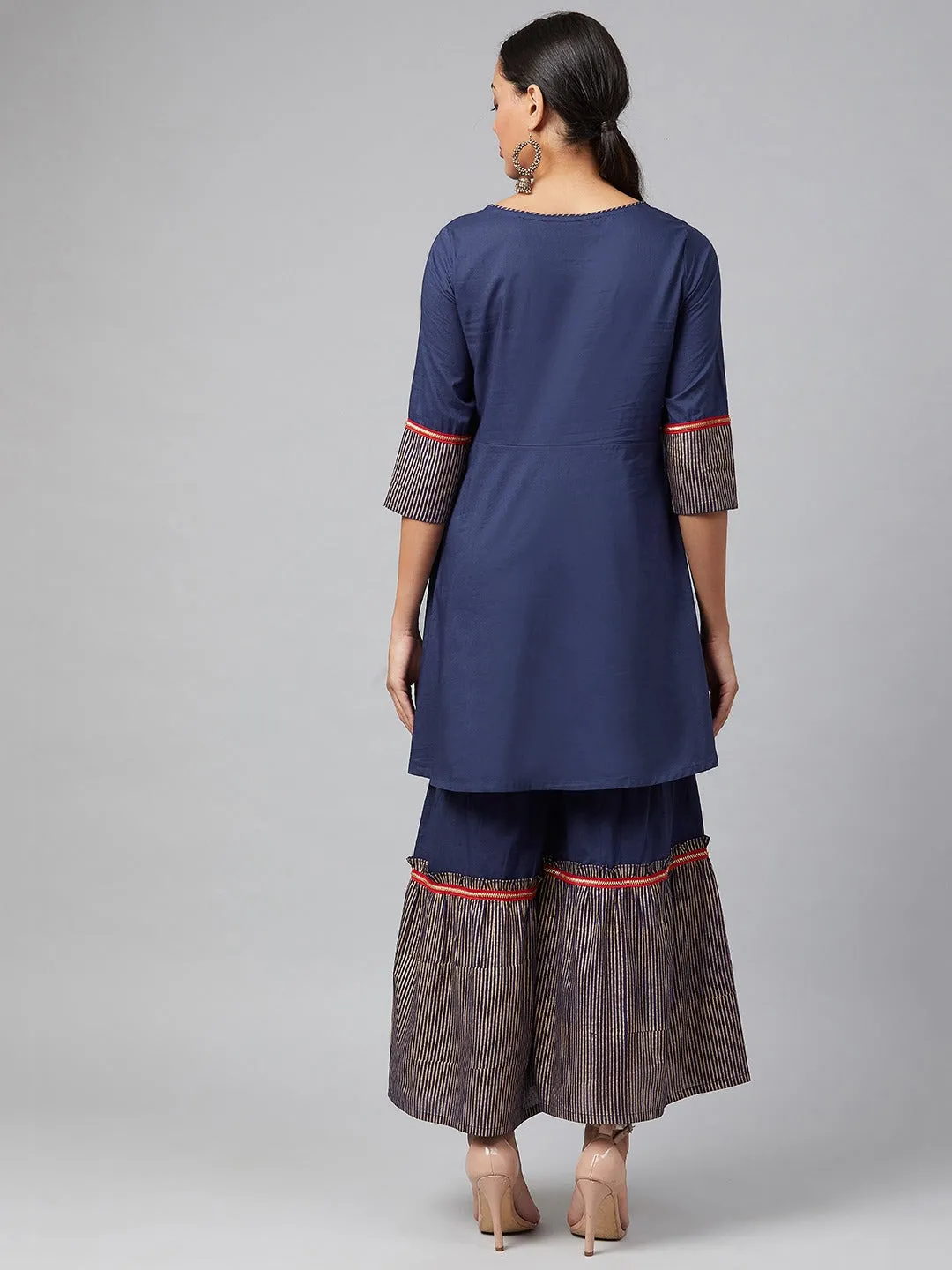 Women Navy Blue Solid Kurta