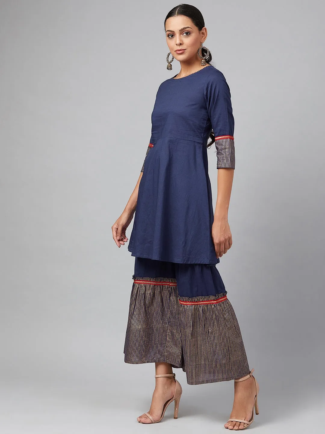 Women Navy Blue Solid Kurta